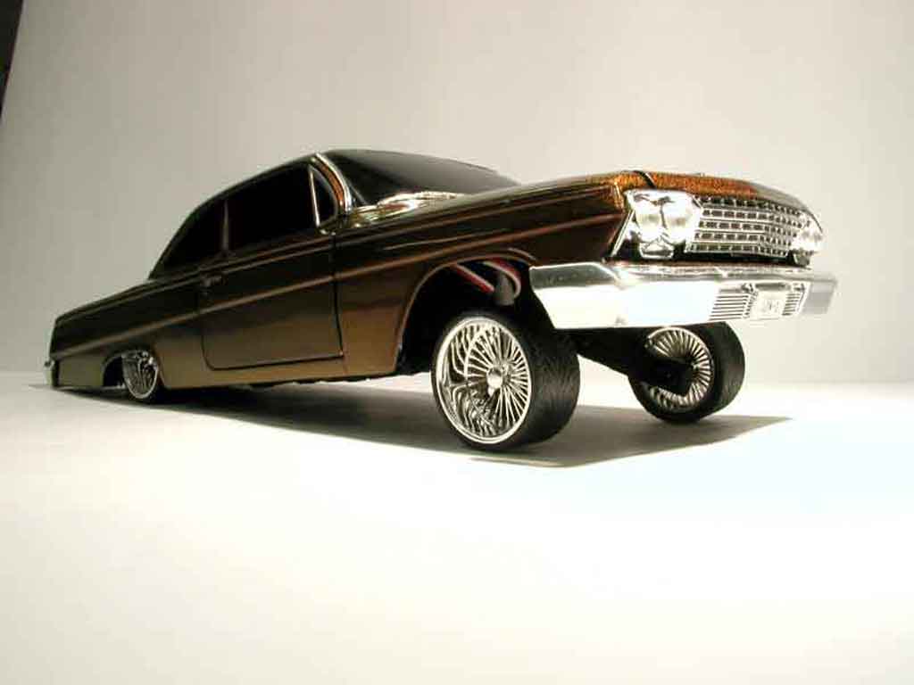 Chevrolet Bel Air Coupe 1962 62 ultime lowrider 1/18 Maisto