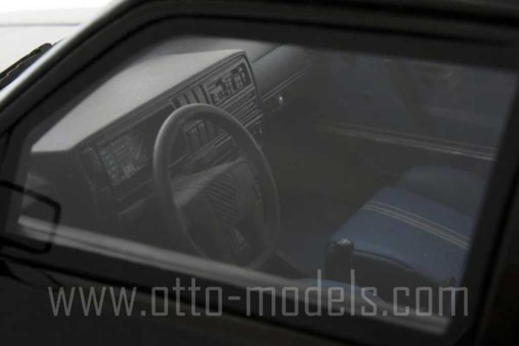 Volkswagen Golf GTI edition one zwart 1991 1/18 Ottomobile