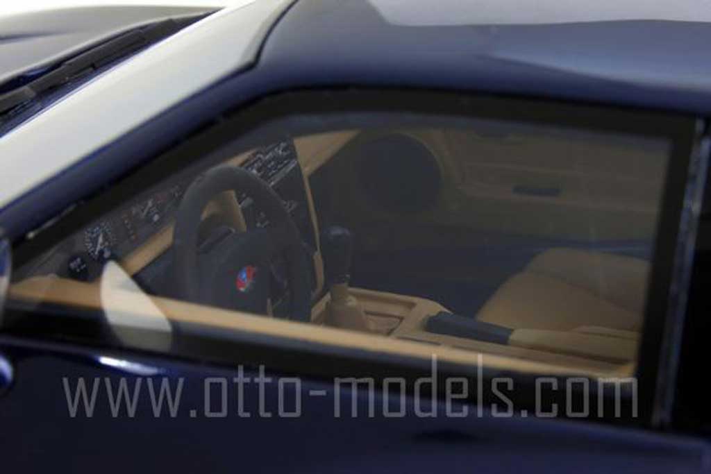 Venturi 400 400 GT Phase 1 blauw 1995 1/18 Ottomobile