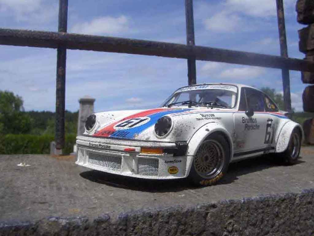 Porsche 934 1/18 Exoto rsr #61 brumos finish line modelauto