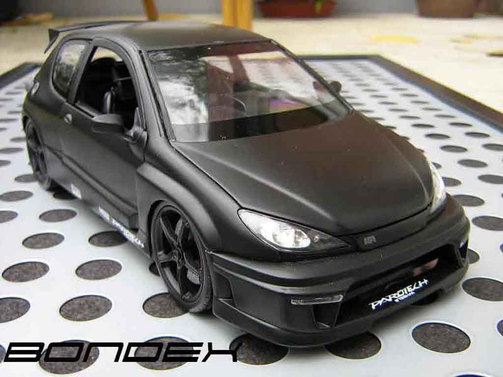 Peugeot 206 RC parotech 3 portes zwart 1/18 Norev