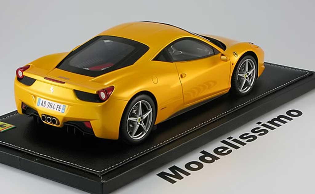 Ferrari 458 Italia 2009 geel metallis 1/18 BBR Models