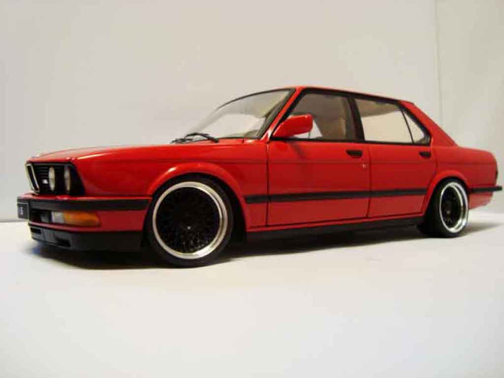 Bmw M5 tuning E28 rood jantes bbs 17 pouces 1/18 Autoart