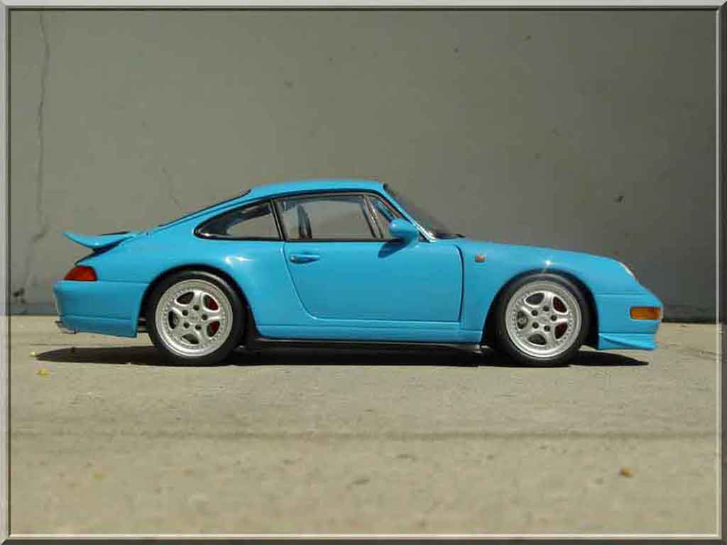 Porsche 911 RS Carrera blauw 1/18 Ut Models