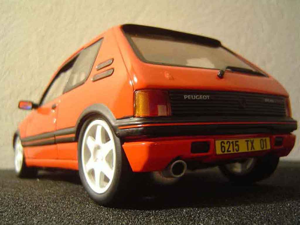 Peugeot 205 GTI tuning 1/18 Solido