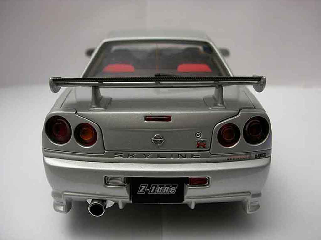 Nissan Skyline R34 GTR nismo z-tune 1/18 Autoart