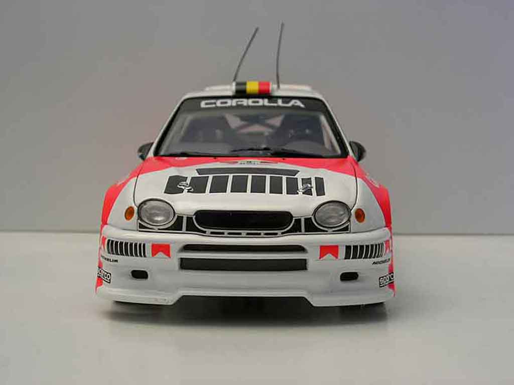 Toyota Corolla WRC rallye portugal 1/18 Autoart