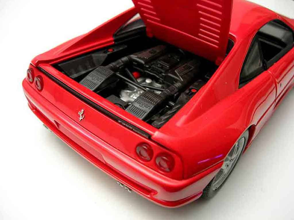 Ferrari F355 Berlinetta Sedan gtb rood 1/18 Ut Models