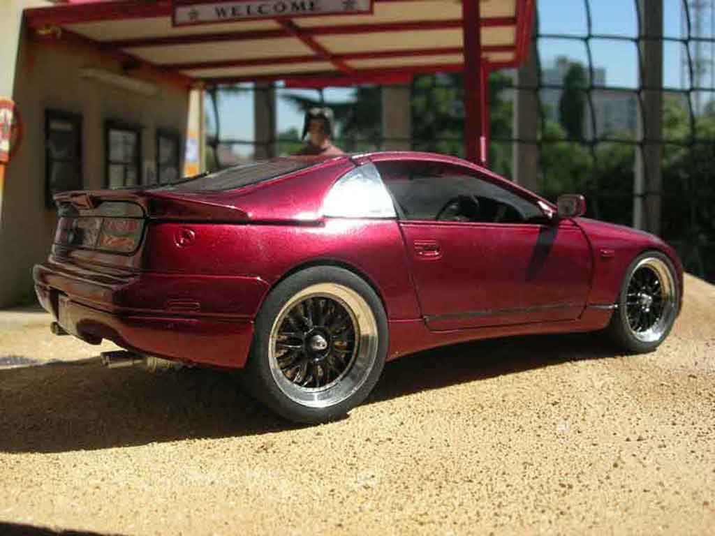 Nissan 300 ZX 1/18 Kyosho ZX rood modelauto