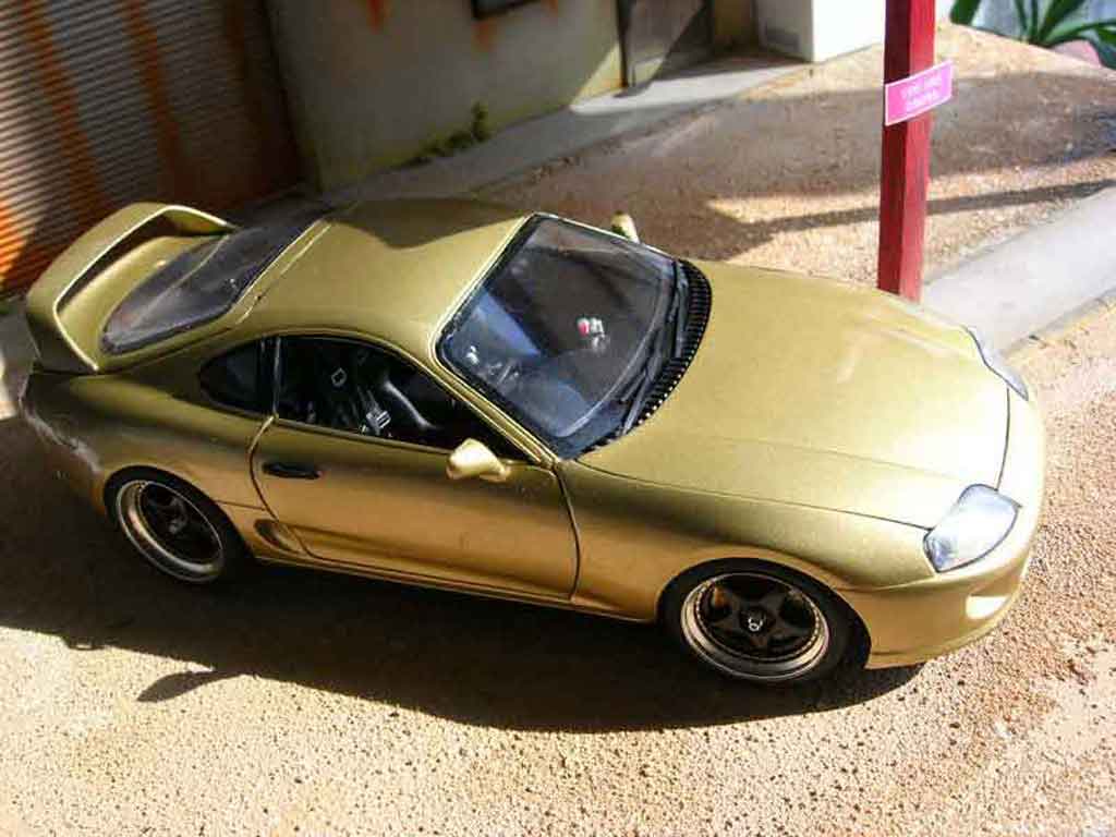 Toyota Supra Top Secret 1/18 Kyosho