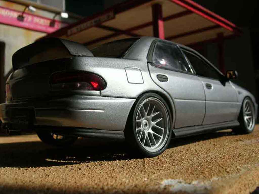 Subaru Impreza STI GT Turbo wrx grijs 1/18 Autoart