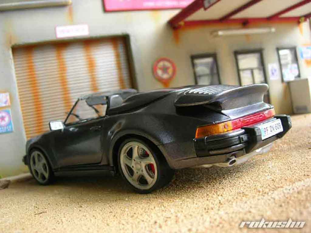 Porsche 911 Speedster 1989 grijs 1/18 Maisto