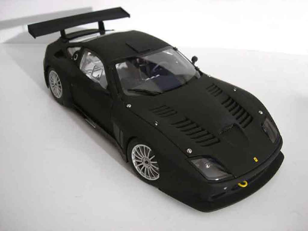 Ferrari 575 GTC 1/18 Kyosho GTC competition satin black modelauto