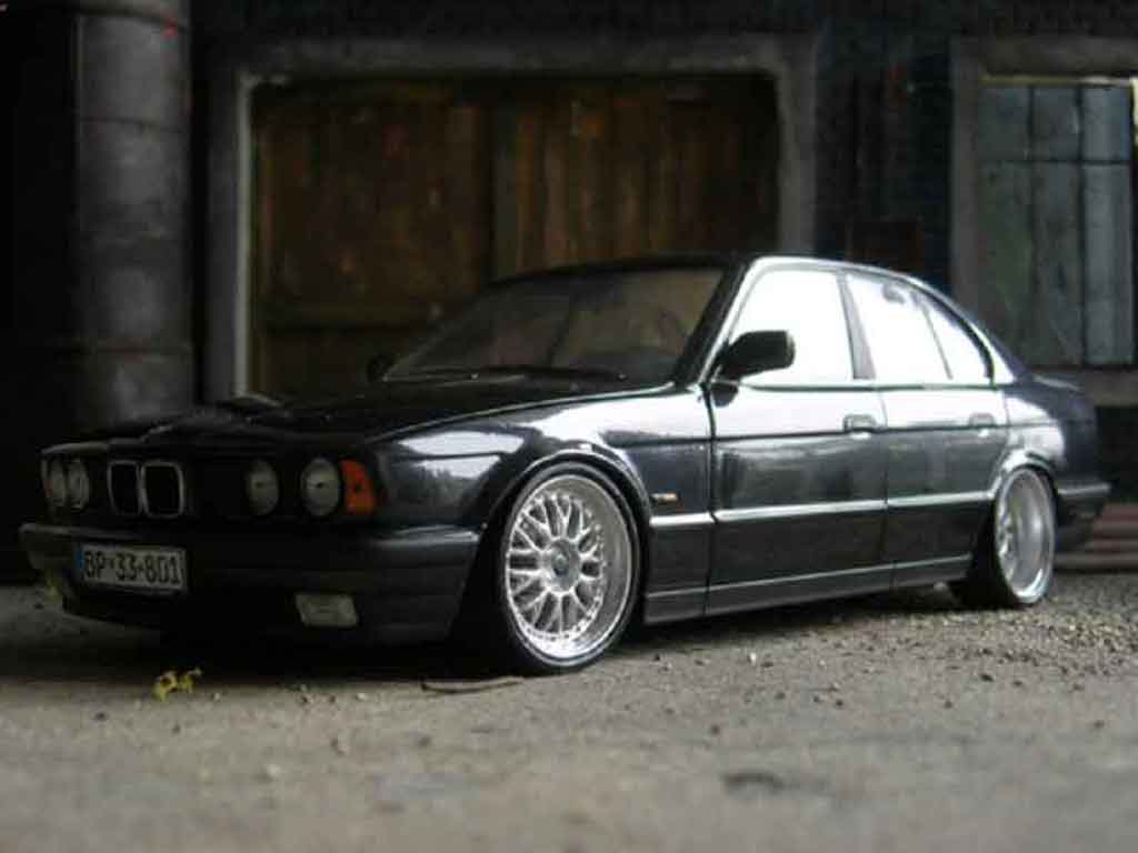 Bmw 535 1988 1/18 Minichamps 1988 i zwart jantes bbs bords larges modelauto