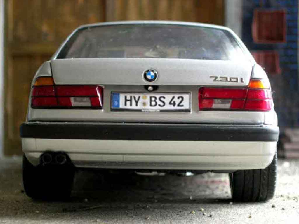 Bmw 730 E32 i grijs 1986 jantes bbs 18 pouces 1/18 Minichamps