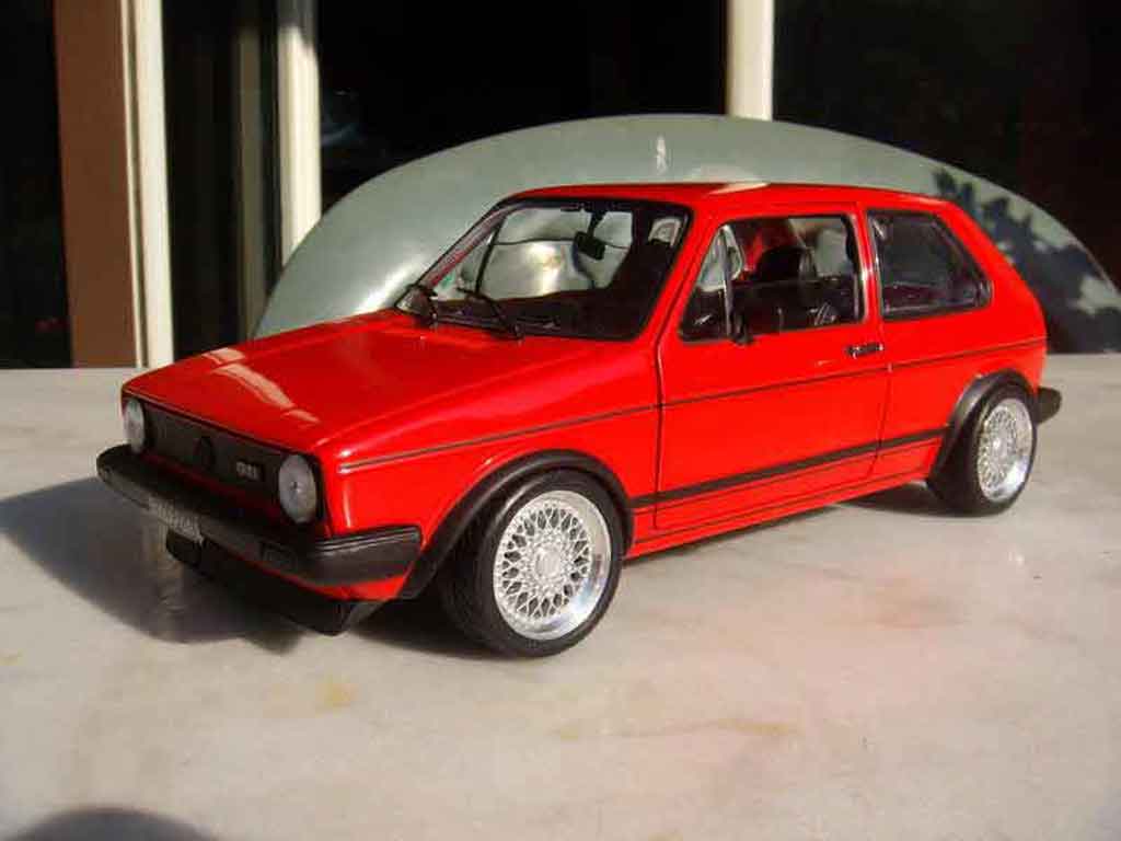 Volkswagen Golf 1 GTI 1/18 Solido rouge 1 GTI jantes bbs modelauto
