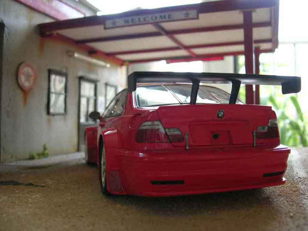 Bmw M3 coupe GTR E46 rood 1/18 Minichamps