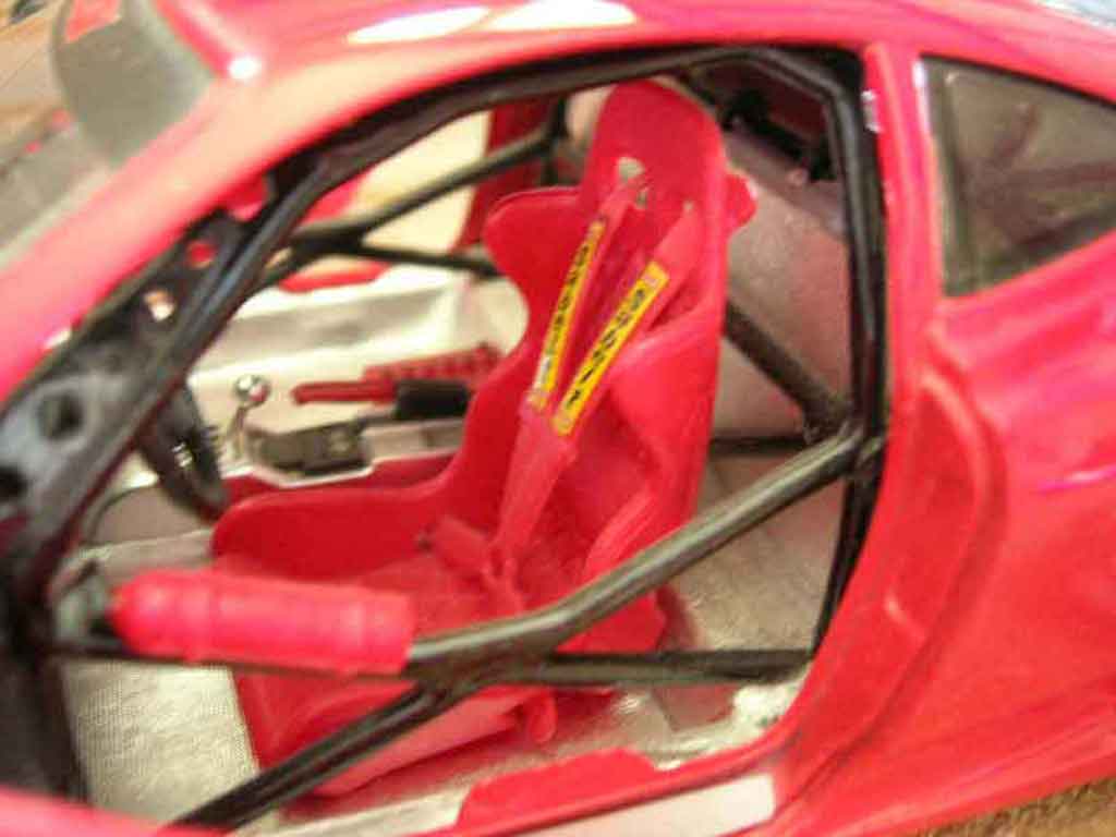Ferrari 360 Modena coupe rood 1/18 Burago