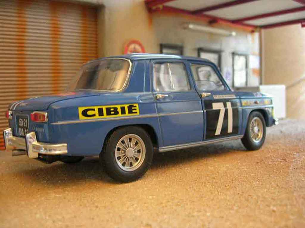 Renault 8 Gordini rallye 1/18 Solido