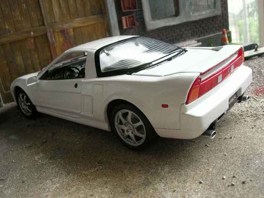 Acura NSX Berlinetta wit 1/18 Kyosho