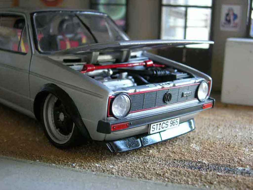 Volkswagen Golf GTI jantes Porsche rs 1/18 Solido