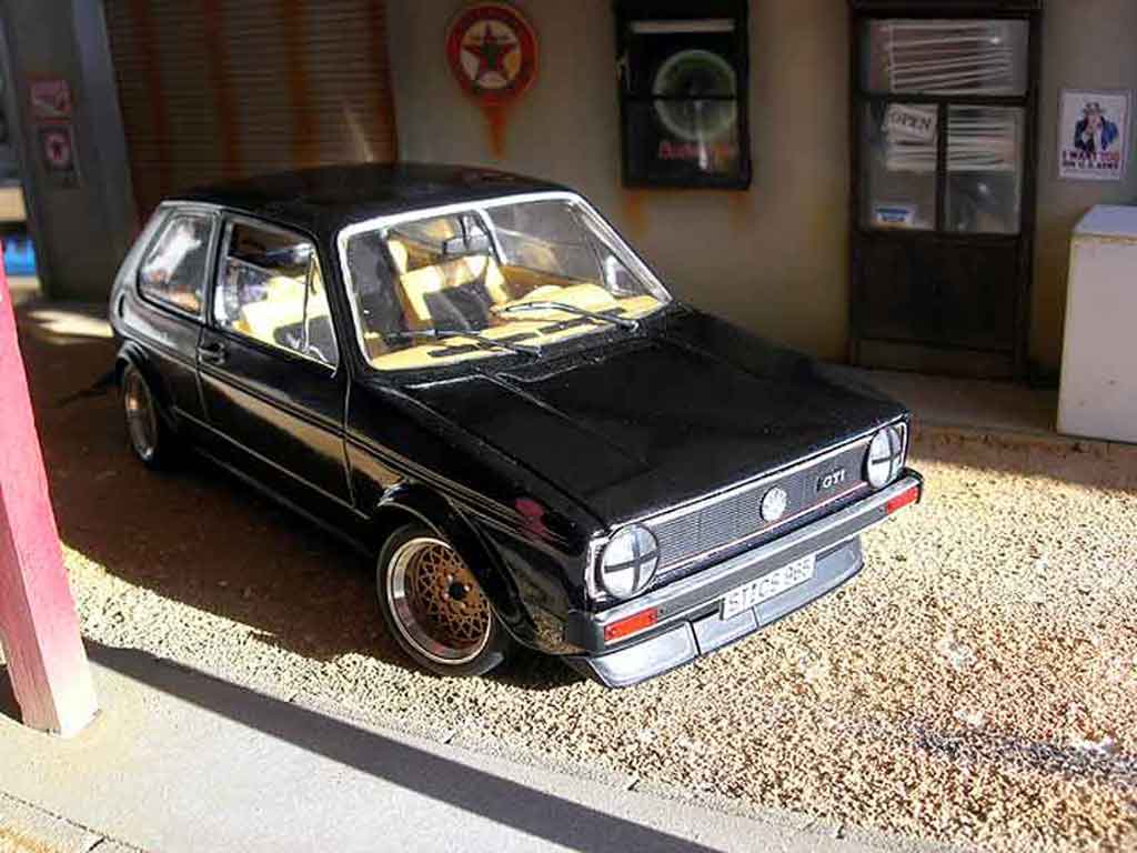 Volkswagen Golf GTI 1 swap moteur audi tt zwart 1/18 Solido