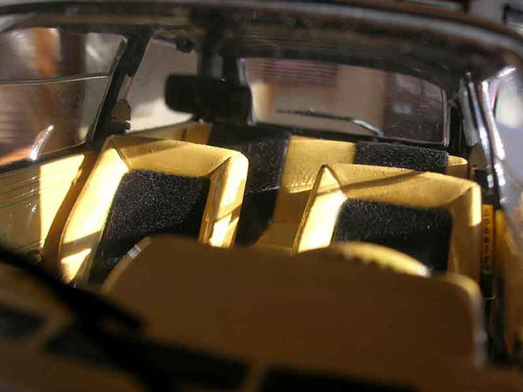 Volkswagen Golf GTI 1 swap moteur audi tt zwart 1/18 Solido