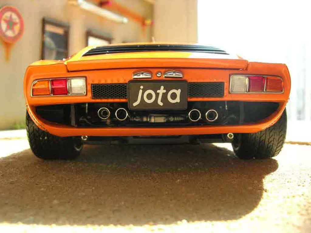 Lamborghini Miura Jota svr oranje 1/18 Kyosho