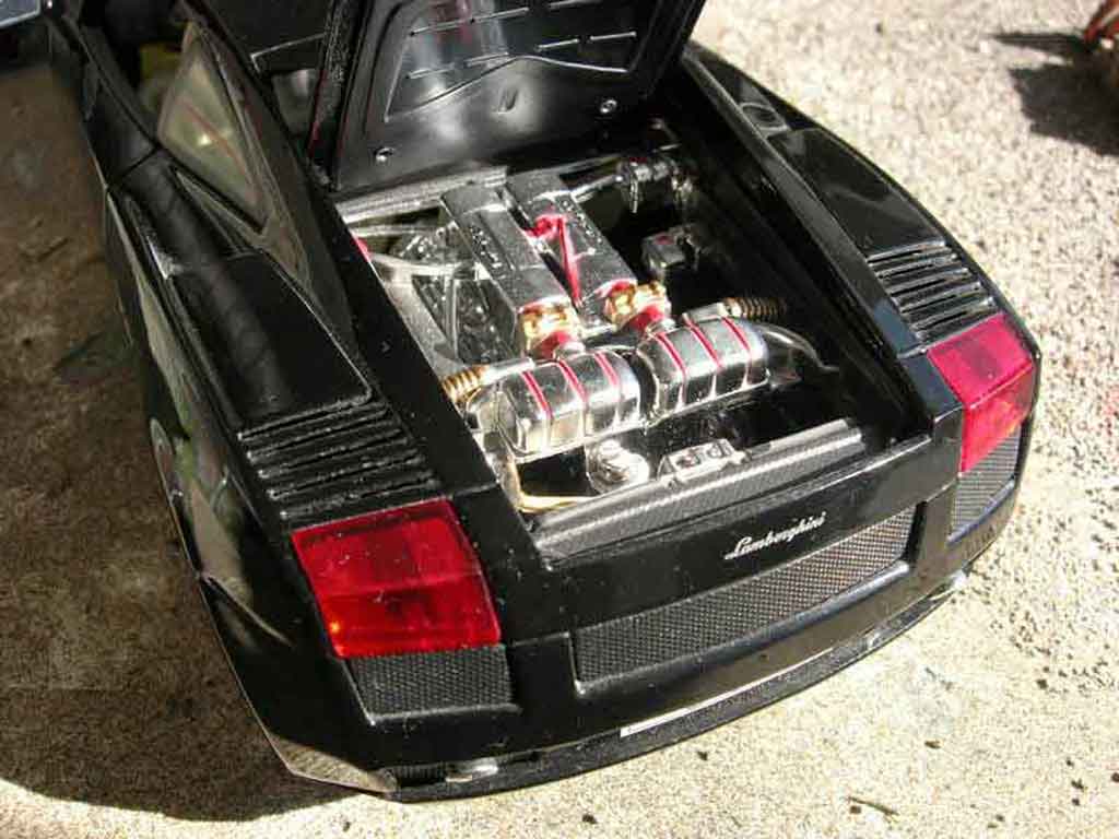 Lamborghini Gallardo SE tuning zwart 1/18 Playerz
