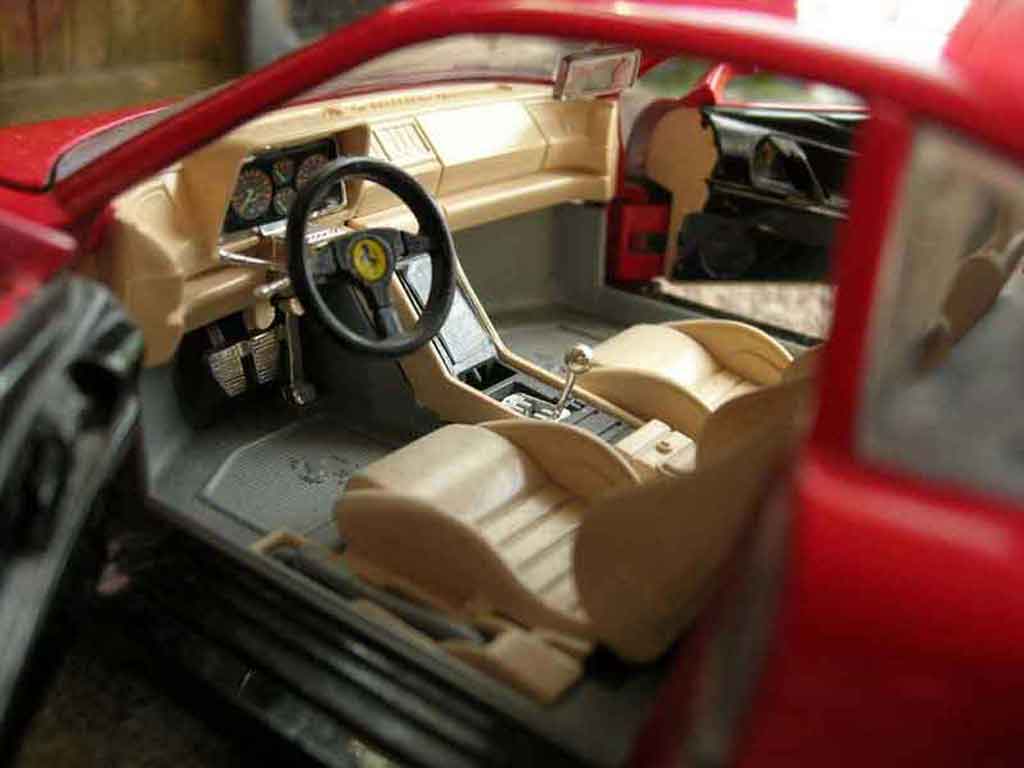 Ferrari 348 TB rood 1/18 Burago