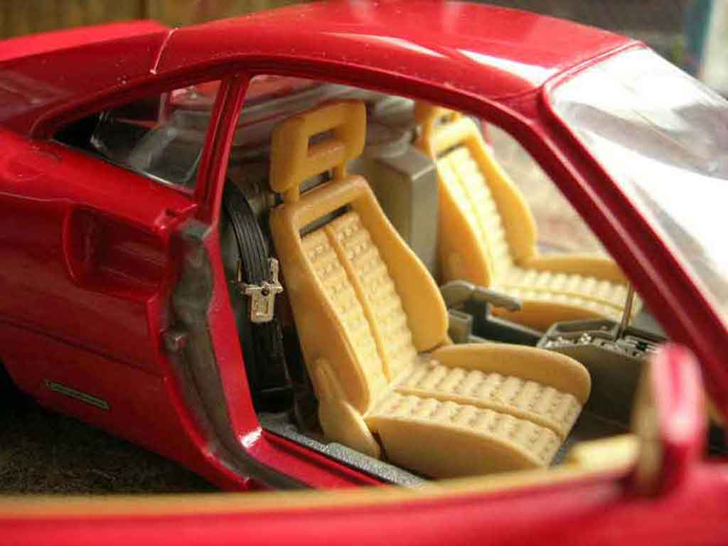 Ferrari 288 GTO rood jantes f40 1/18 Burago