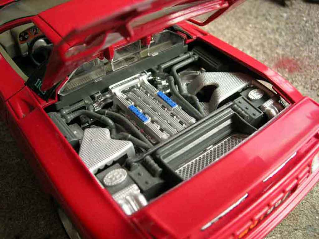Bugatti EB110 GT 1/18 Burago