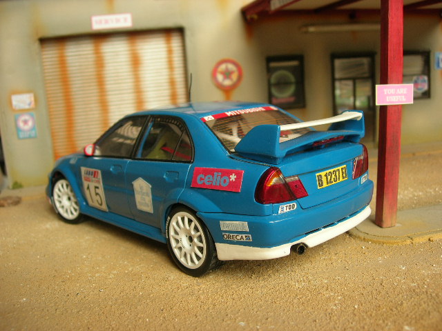 Mitsubishi Lancer Evolution VI rallye 1/18 Autoart