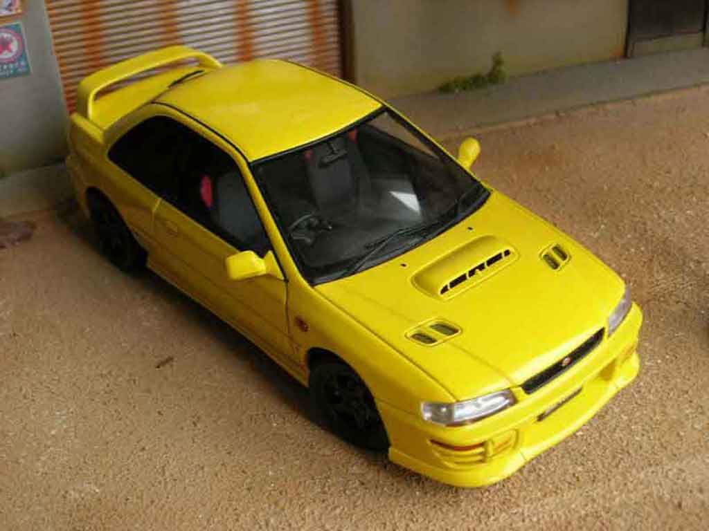 Subaru Impreza Type R gt turbo sti geel 1/18 Autoart