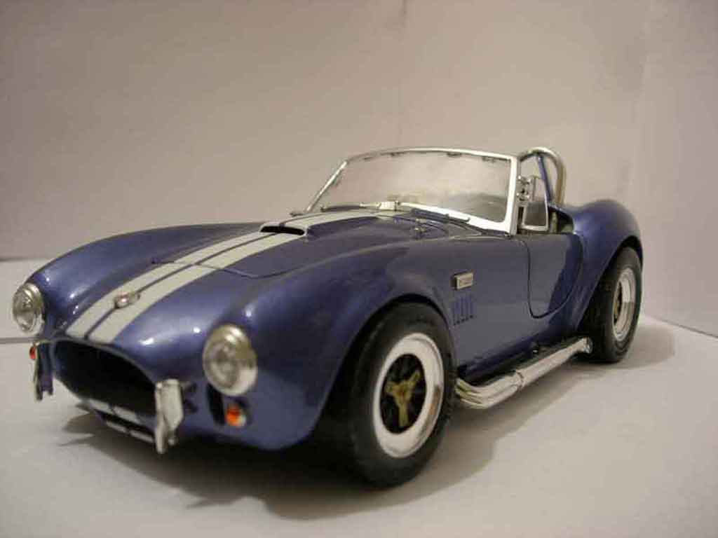 AC Cobra shelby 427 s/c blauw 1/18 Road Signature