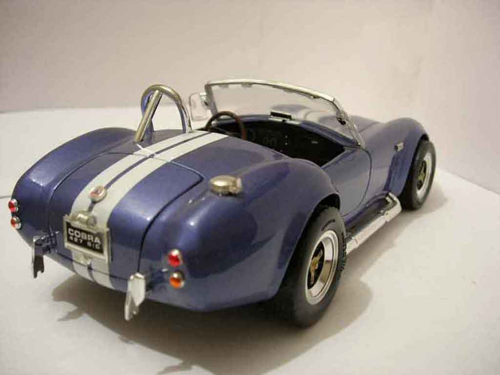 AC Cobra shelby 427 s/c blauw 1/18 Road Signature
