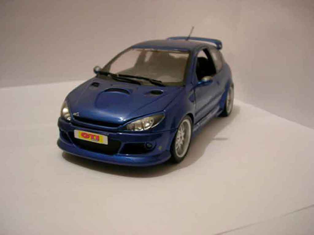 Peugeot 206 RC 1/18 Norev RC Esquiss Auto blauw modelauto