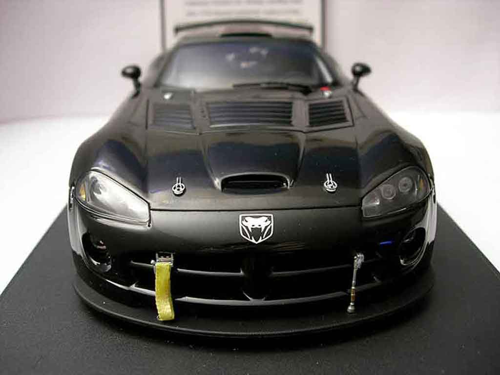 Dodge Viper Competition 1/18 Autoart Competition car 2004 modelauto
