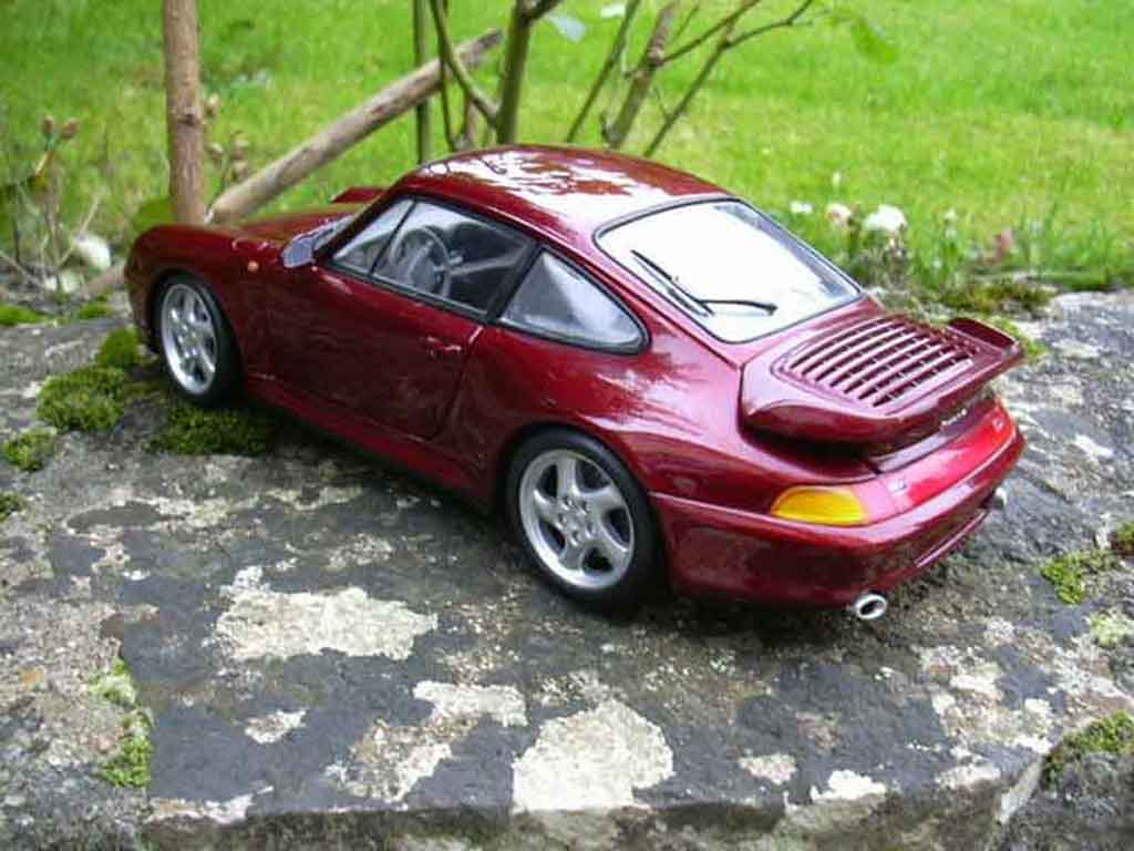 Porsche 911 Turbo bordeau 1/18 Ut Models