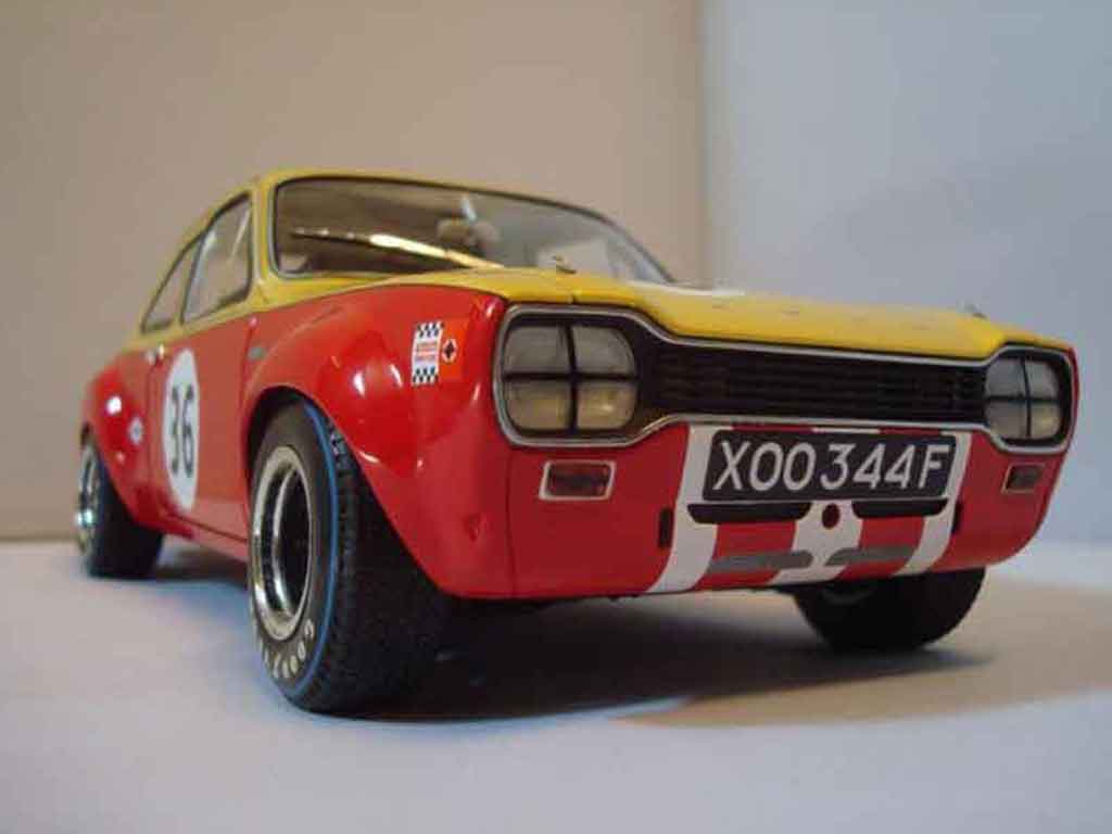 Ford RS 1600 1/18 Minichamps twincam competition #36 modelauto