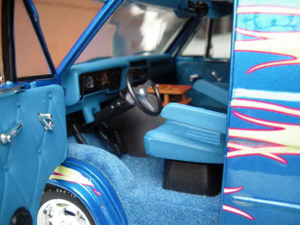 Chevrolet Van fourgon 1974 1/18 Highway 61