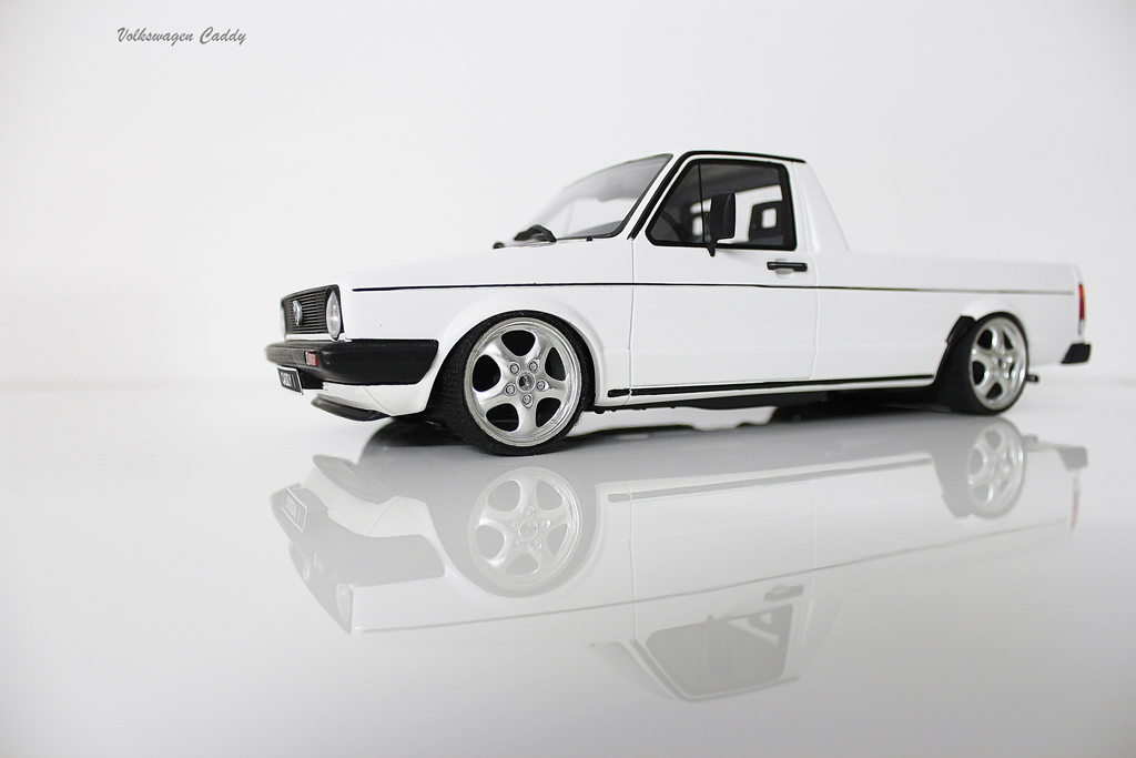 Volkswagen Caddy 1/18 Ottomobile wit jantes porsche 17 pouces modelauto
