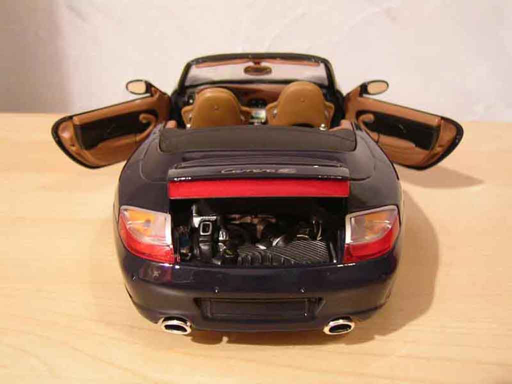 Porsche 911 Cabriolet zwart jantes f430 1/18 Maisto