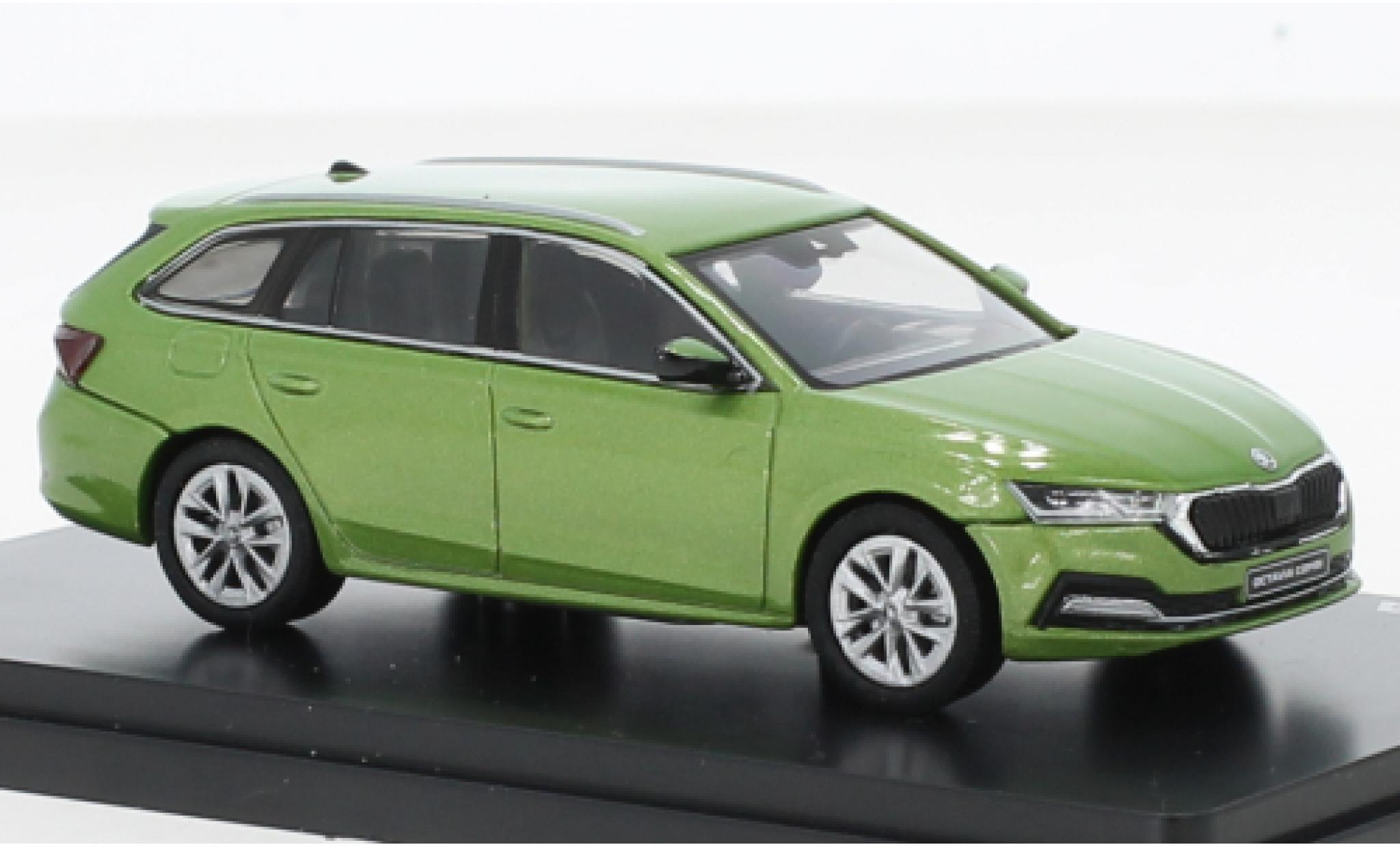 Skoda Octavia 1/43 Abrex IV Combi metallic groen 2020 modelauto