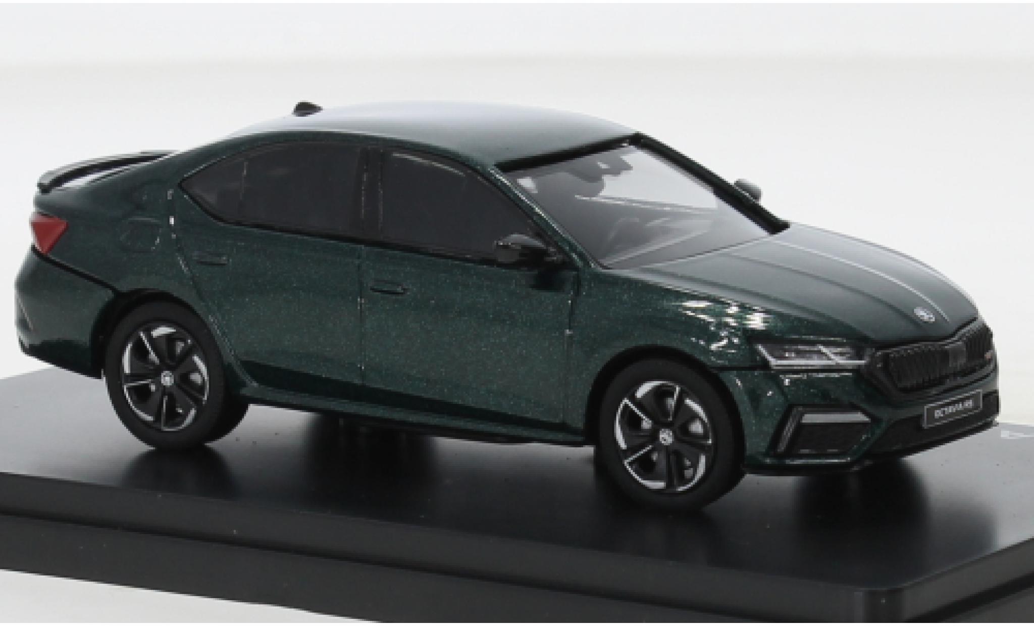 Skoda Octavia 1/43 Abrex IV RS metallic groen 2020 modelauto