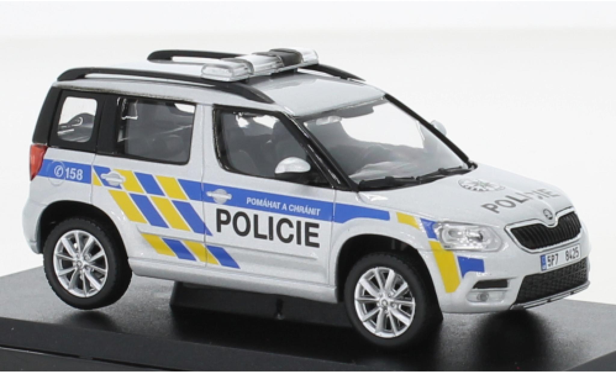 Skoda Yeti 1/43 Abrex FL Policie (CR) 2013 modelauto