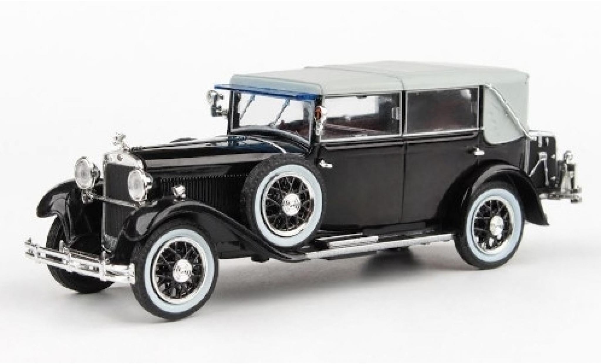 Skoda 860 1/43 Abrex zwart RHD 1932 modelauto