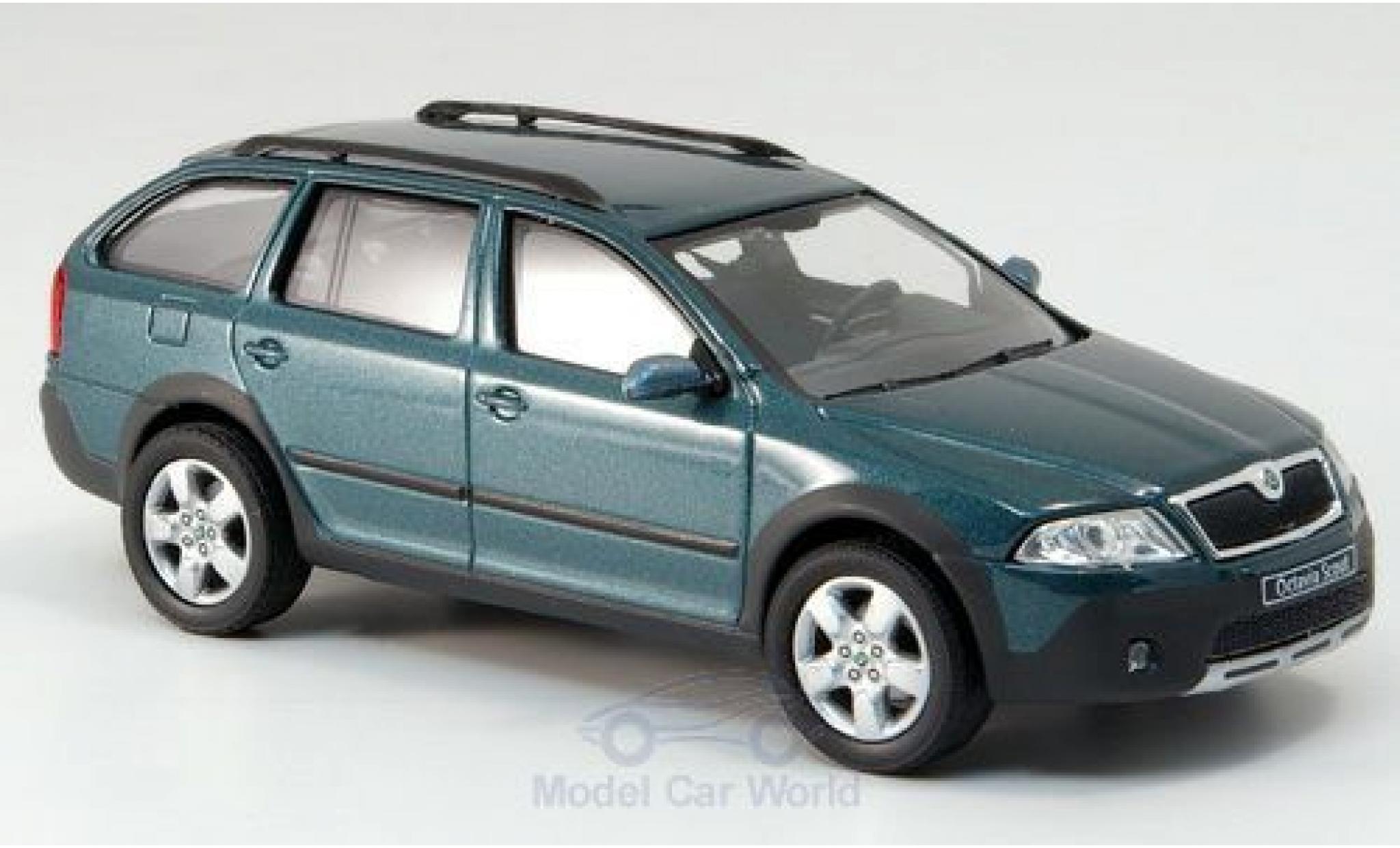 Skoda Octavia 1/43 Abrex Combi Scout metallic groen modelauto