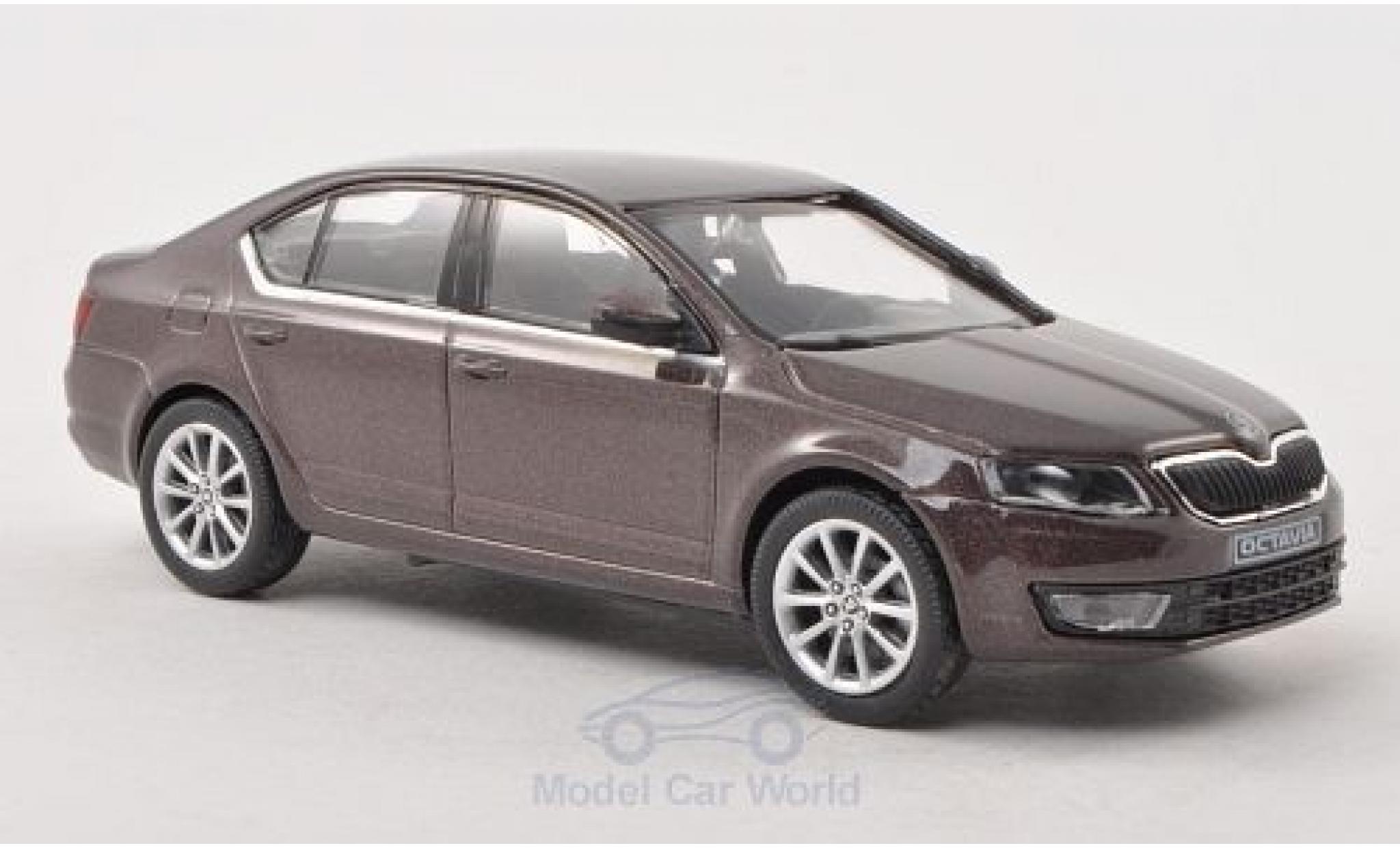 Skoda Octavia 1/43 Abrex III metallic bruin 2013 modelauto