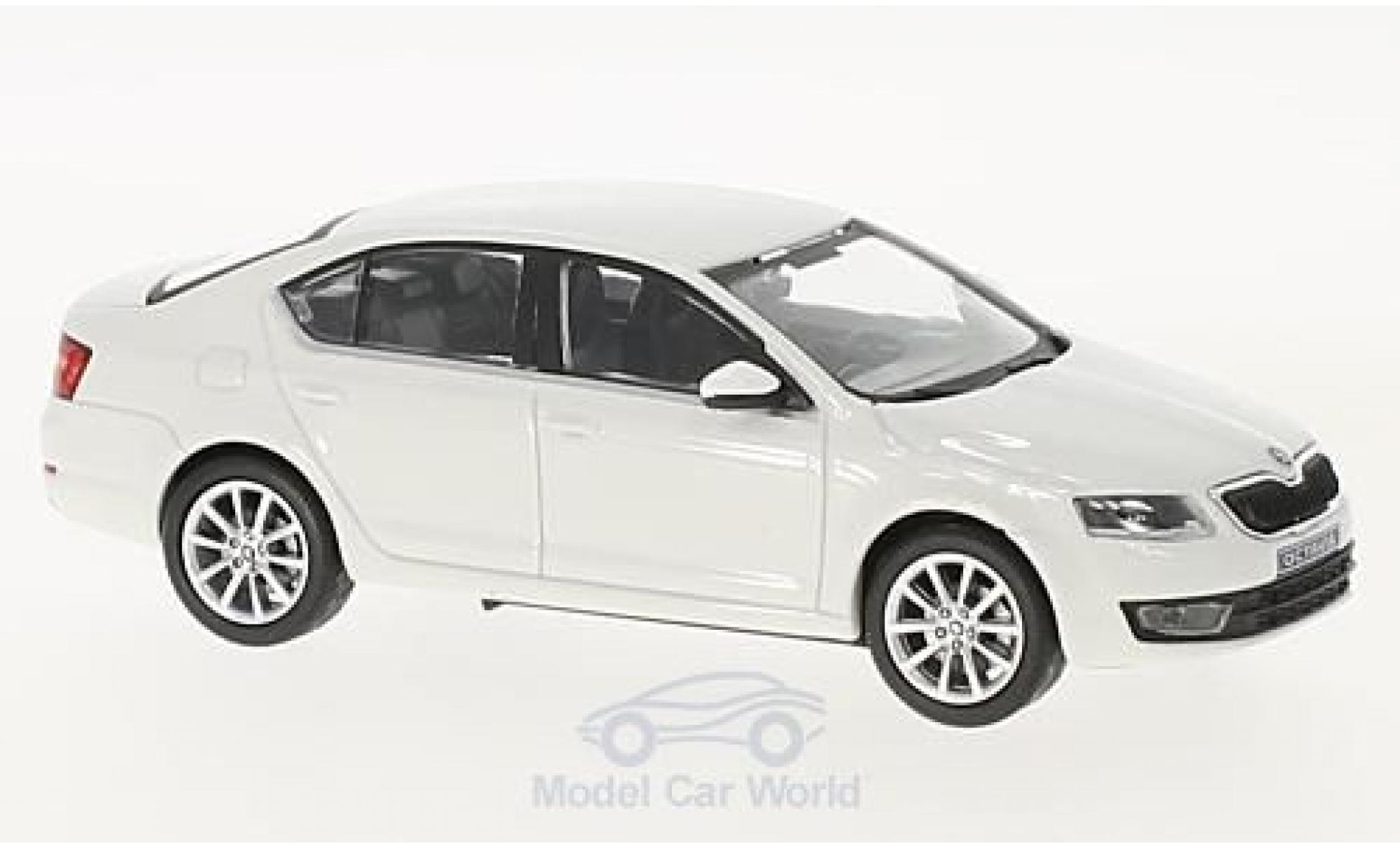 Skoda Octavia 1/43 Abrex III wit 2012 modelauto